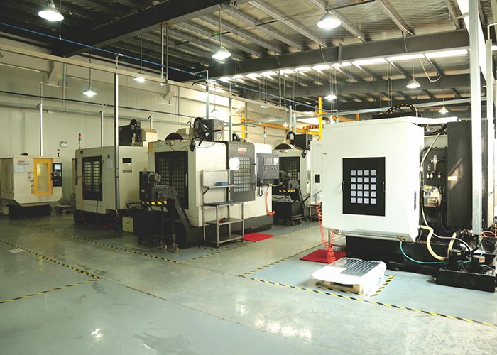 液压摆式剪板机-高效板材切割设备-杏彩体育